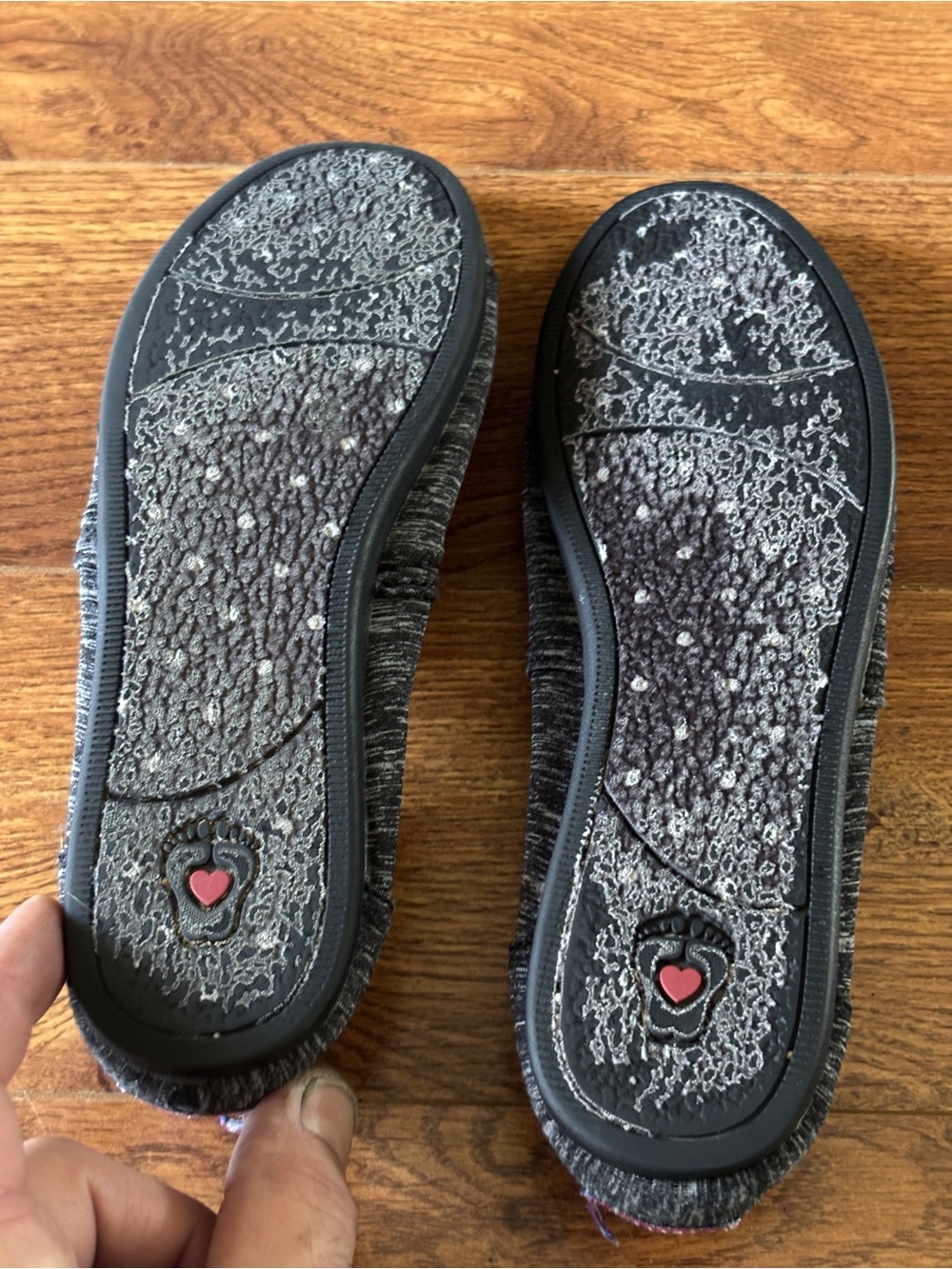 Skechers Slip-On Loafers in Heathered Charcoal in size 9 - Picture 3 of 5